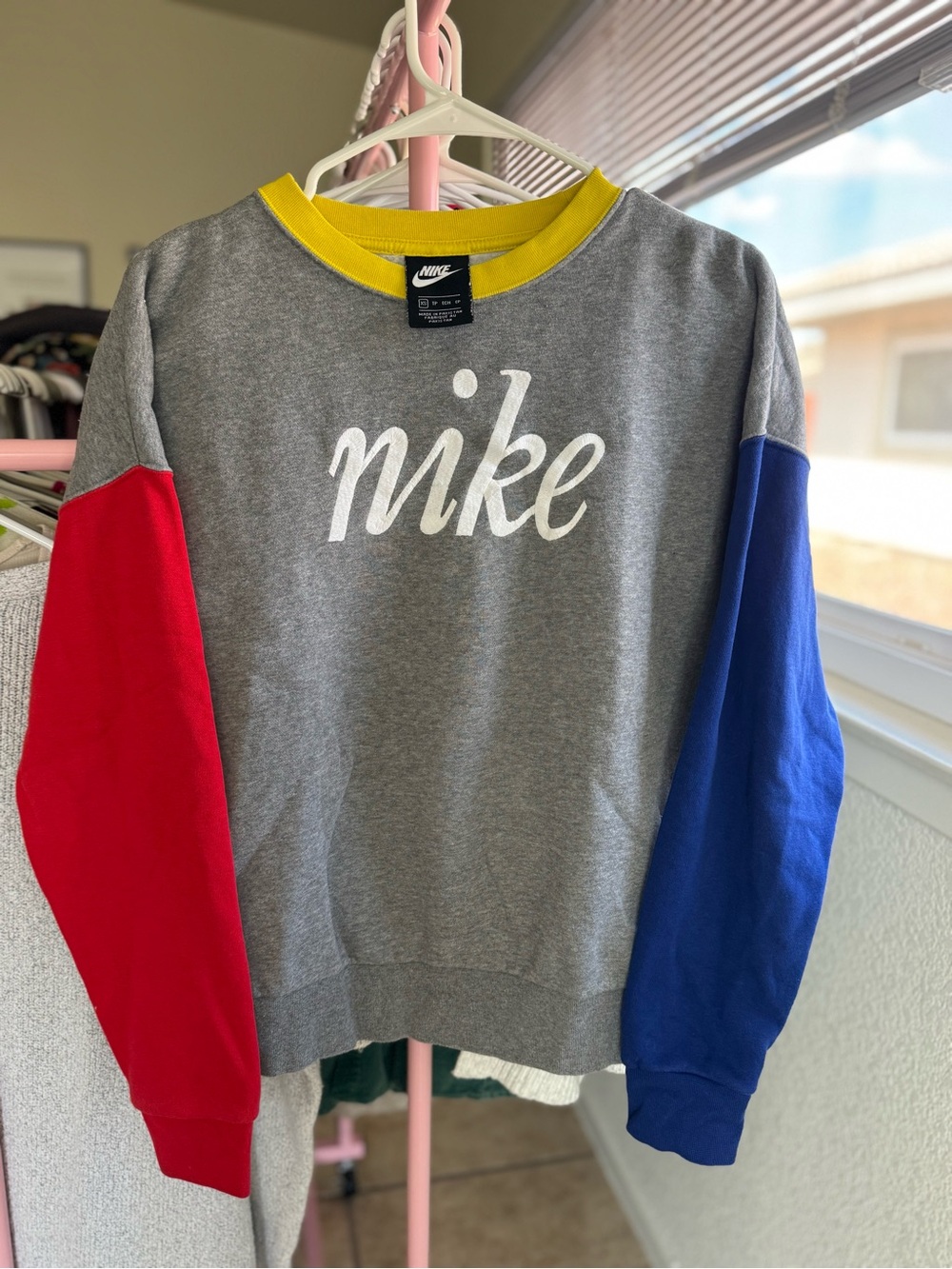 Nike Crewneck Sweatshirt with Gray Body, Red & Blue Sleeves